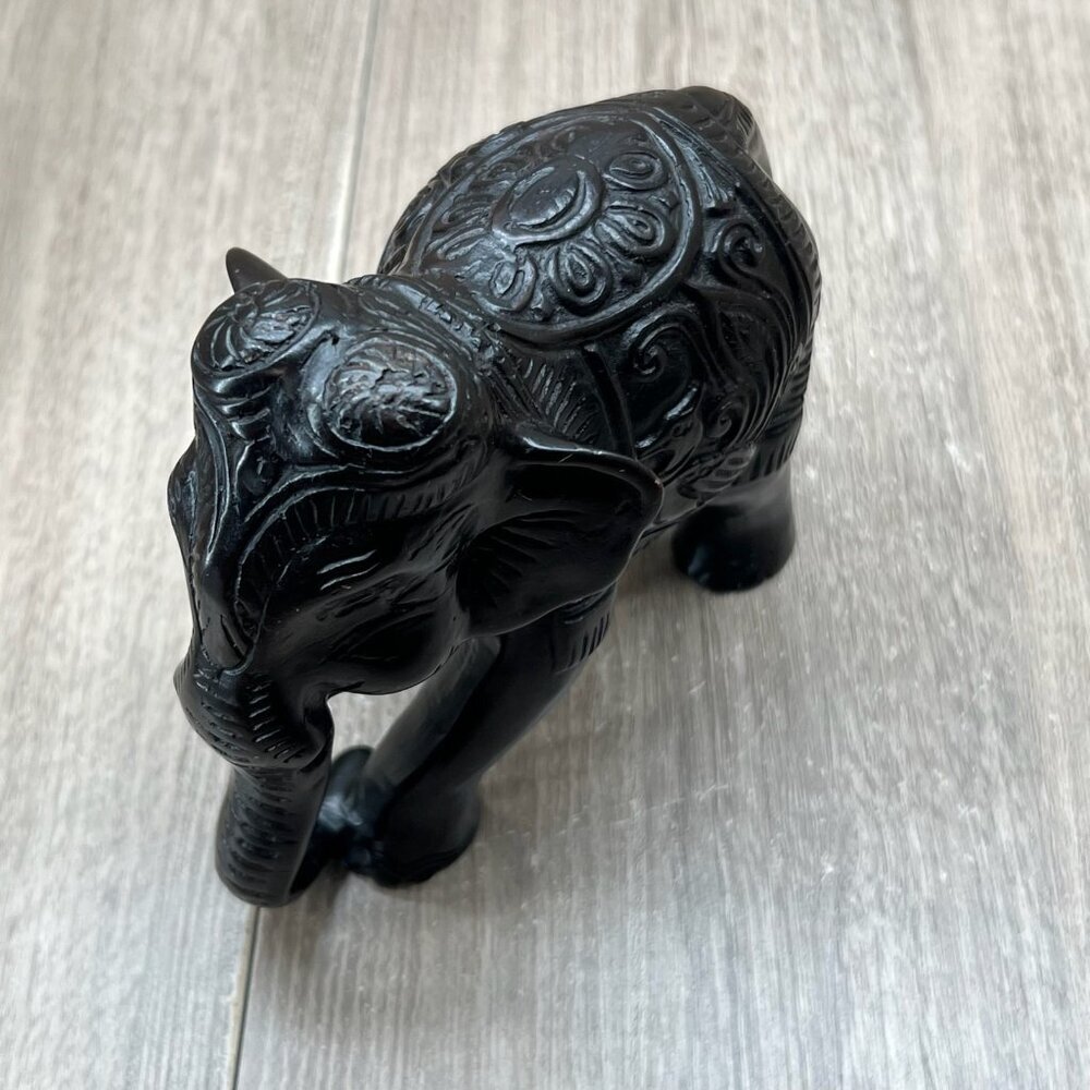 Blac Carved Elephant Figurine Statue Home Decor Lucky Charm Collectible - Picture 5 of 13